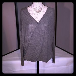 Ginger G Grey Twist Front Long Sleeve Top Size Medium (Style 1630)